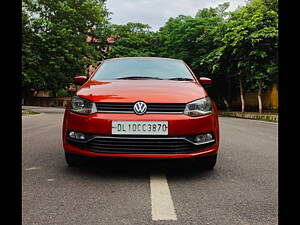 Second Hand Volkswagen Polo Highline1.2L (P) in Delhi