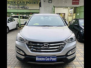 Second Hand Hyundai Santa Fe 4 WD (AT) in Chandigarh