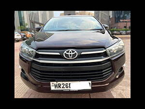 Second Hand Toyota Innova Crysta GX 2.4 7 STR in Delhi