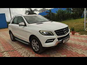 Second Hand मर्सिडीज़ बेंज़ एम-क्लास ml 250 cdi in हैदराबाद