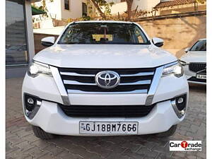 Second Hand Toyota Fortuner 2.8 4x2 AT [2016-2020] in Ahmedabad