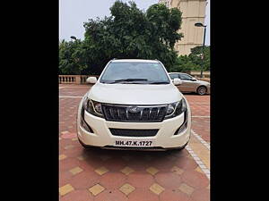 Second Hand Mahindra XUV500 W8 AT [2015-2017] in Mumbai