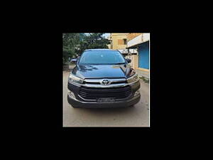 Second Hand Toyota Innova Crysta 2.4 V Diesel in Chennai