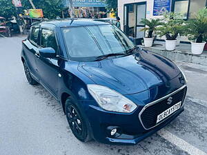 Second Hand Maruti Suzuki Swift LXi in Delhi