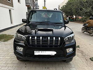 Second Hand Mahindra Scorpio S5 in Gurgaon