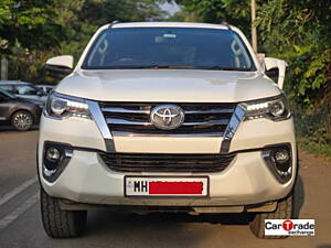 Second Hand Toyota Fortuner 2.8 4x2 AT [2016-2020] in Mumbai