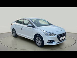 Second Hand Hyundai Verna EX 1.4 VTVT in Lucknow