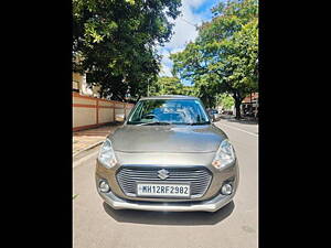 Second Hand Maruti Suzuki Swift VXi AMT in Pune