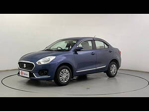 Second Hand Maruti Suzuki DZire VXi AMT in Ahmedabad