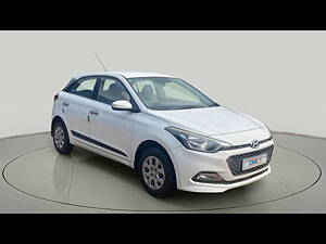 Second Hand Hyundai Elite i20 Sportz 1.4 CRDI [2016-2017] in Hyderabad