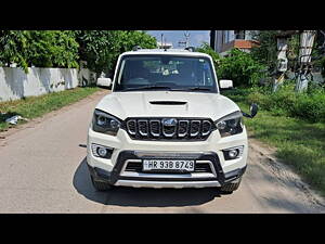 Second Hand Mahindra Scorpio S11 MT 7S in Faridabad