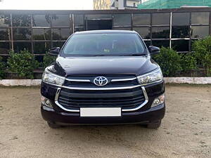 Second Hand Toyota Innova Crysta 2.8 GX AT 7 STR [2016-2020] in Hyderabad