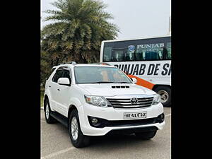 Second Hand Toyota Fortuner Sportivo 4x2 AT in Chandigarh