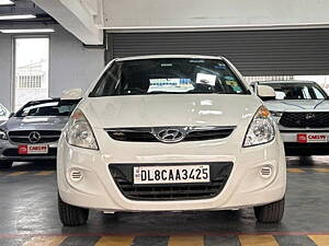 Second Hand Hyundai i20 Magna 1.2 in Noida