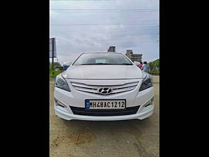 Second Hand Hyundai Verna Fluidic 1.6 VTVT SX Opt AT in Mumbai