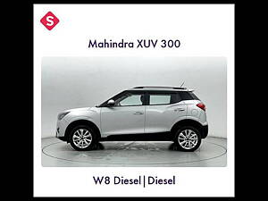 Second Hand Mahindra XUV300 W8 1.5 Diesel [2020] in Gurgaon