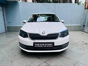 Second Hand Skoda Rapid Ambition AT in Pune