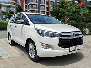 131 Used Toyota Cars in Ahmedabad, Second Hand Toyota Cars for 
