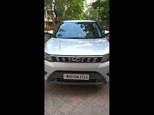 Second Hand महिंद्रा xuv300 1.2 W6 [2019-2019] in मुंबई