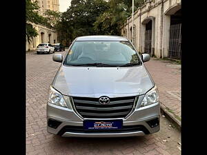 Second Hand Toyota Innova 2.5 GX BS IV 7 STR in Mumbai