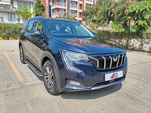 Second Hand Mahindra XUV700 AX 5 Petrol AT 5 STR [2021] in Ahmedabad