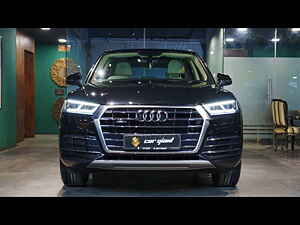 Second Hand ఆడి q5 40 tdi టెక్నాలజీ in ఢిల్లీ