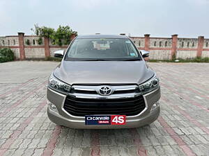 Second Hand Toyota Innova Crysta 2.7 ZX AT 7 STR in Delhi