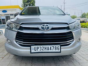 Second Hand Toyota Innova Crysta 2.4 VX 7 STR [2016-2020] in Lucknow