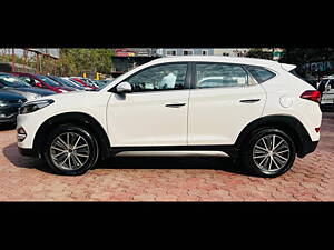 Second Hand Hyundai Tucson GLS 4WD AT Diesel in Indore