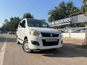 Second Hand Maruti Suzuki Wagon R LXI in Vadodara