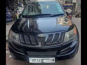 Second Hand महिंद्रा XUV500 w8 2013 in कानपुर