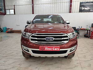 Second Hand Ford Endeavour Titanium Plus 2.2 4x2 AT in Bangalore