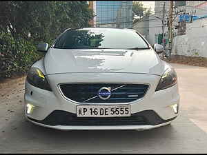 Second Hand वोल्वो v40 d3 r-डिज़ाइन in हैदराबाद