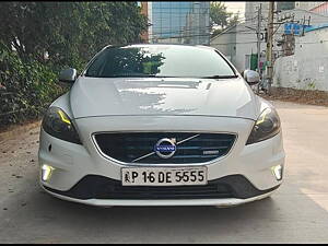 Second Hand Volvo V40 D3 R-Design in Hyderabad