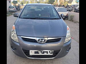 Second Hand Hyundai i20 Sportz 1.2 BS-IV in Dehradun