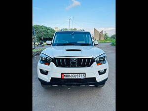 Second Hand Mahindra Scorpio S10 in Nashik