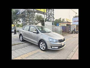 Second Hand Skoda Rapid 1.6 MPI Ambition Plus AT in Pune