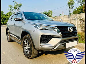 Second Hand Toyota Fortuner 2.8 4x2 AT [2016-2020] in Ahmedabad