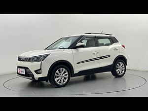 Second Hand మహీంద్రా XUV300	 w8 1.5 డీజిల్ [2020] in ఘజియాబాద్