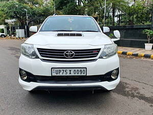 Second Hand Toyota Fortuner 2.5 Sportivo 4x2 AT in Faridabad