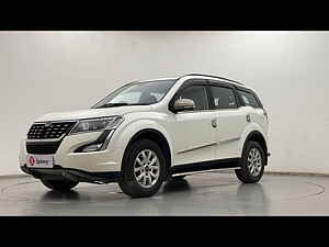 Second Hand महिंद्रा XUV500 w9 in हैदराबाद