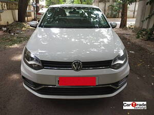 Second Hand Volkswagen Ameo Highline Plus 1.5L (D)16 Alloy in Pune