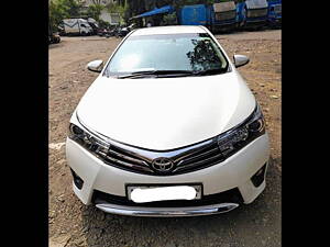 Second Hand Toyota Corolla Altis VL AT Petrol in Mumbai