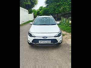 Second Hand हुंडई i20 एक्टिव 1.2 sx in लखनऊ