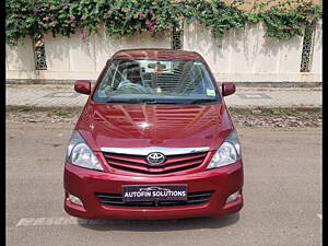 Second Hand Toyota Innova 2.5 G 7 STR BS-IV in Pune