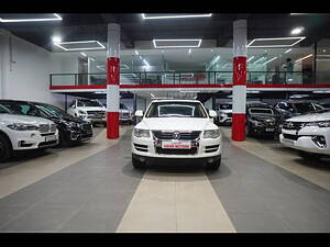 Used Volkswagen Touareg Cars In India, Second Hand Volkswagen Touareg Cars for  Sale in India - CarWale