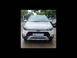 Second Hand Hyundai i20 Active 1.2 S in Thane