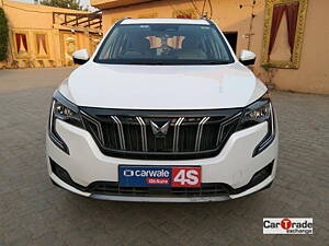 Second Hand Mahindra XUV700 AX 7 Diesel  AT Luxury Pack 7 STR [2021] in Gurgaon