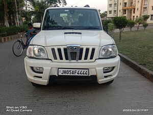 Second Hand महिंद्रा स्कॉर्पियो vlx 4डब्ल्यूडी bs-iv in जमशेदपुर