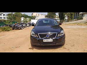 Second Hand வால்வோ  xc60 கைனடிக் d3 in ஹைதராபாத்